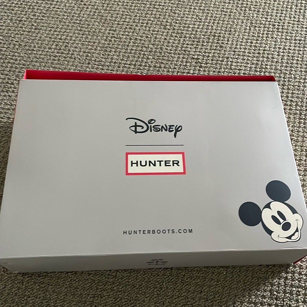 Disney Hunter boots tall black size 8